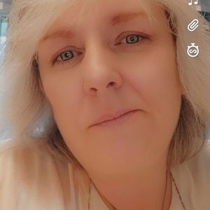 Meet your Posher, Mishel